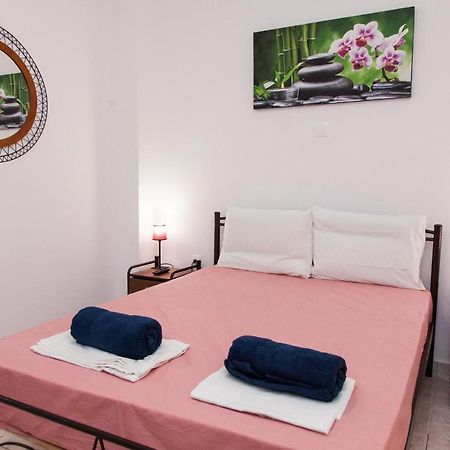 Cozy Apartment In Pireas Extérieur photo