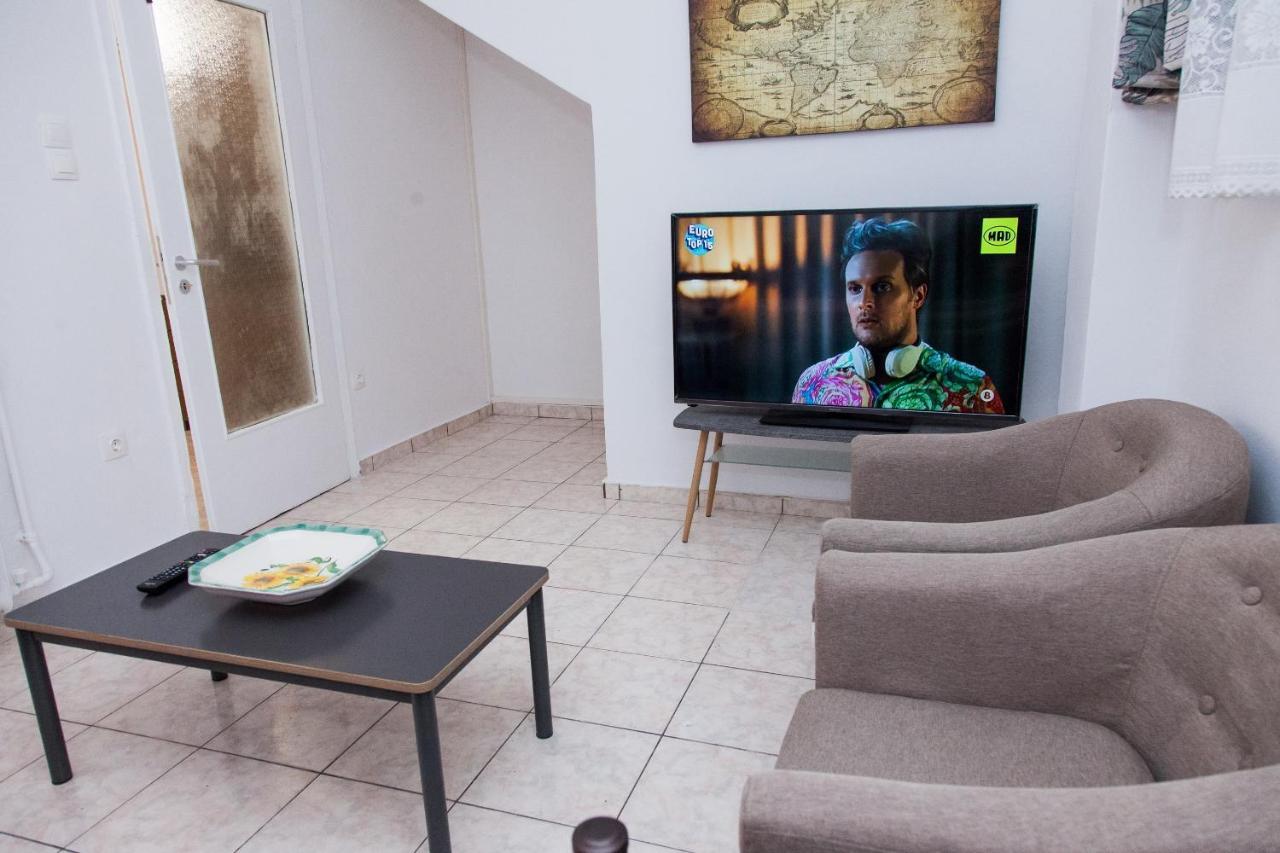 Cozy Apartment In Pireas Extérieur photo