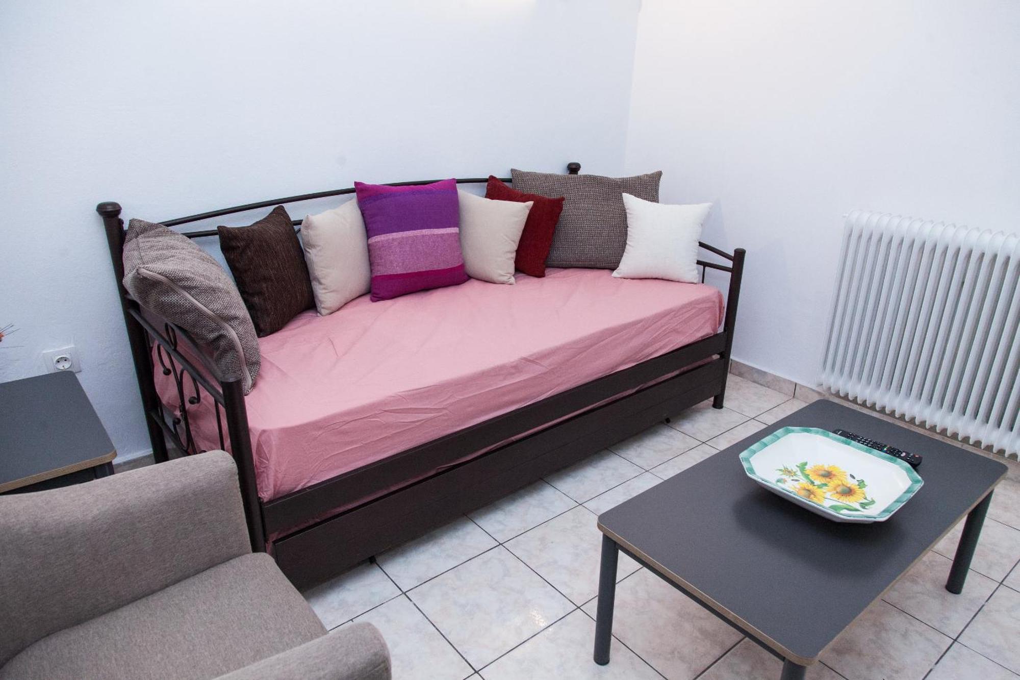 Cozy Apartment In Pireas Extérieur photo